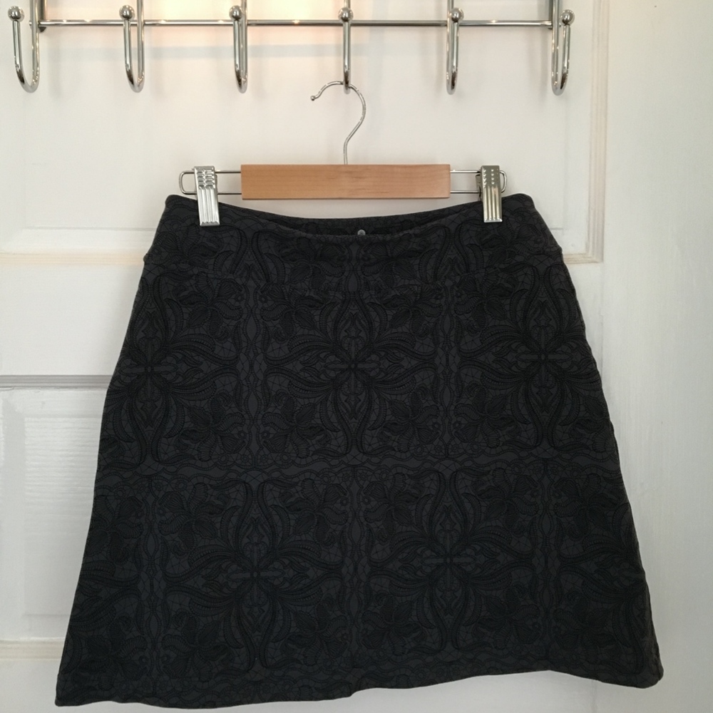 Athlete black & grey mini skort